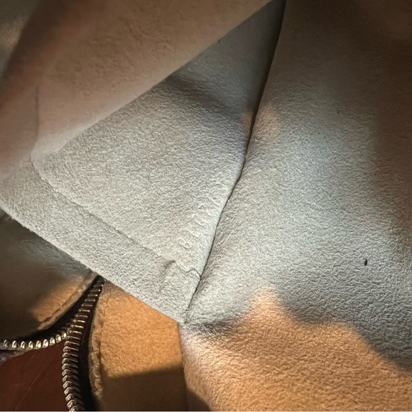 Louis Vuitton Manhattan PM monogram - Picture 15 of 15